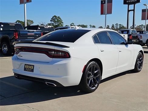 Used 2022 Dodge Charger SXT w/ Plus Group image 9