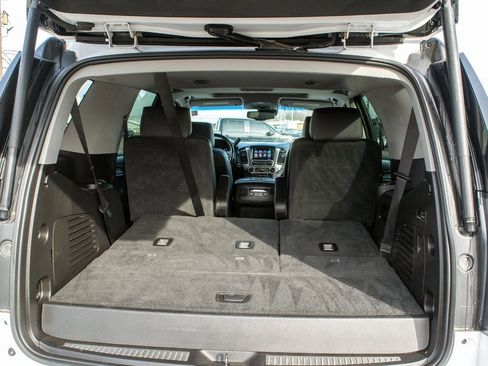 Used 2018 GMC Yukon Denali image 6