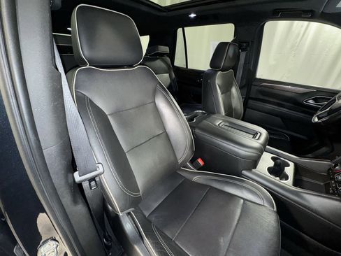 Used 2021 Chevrolet Tahoe Premier w/ Premium Package image 35