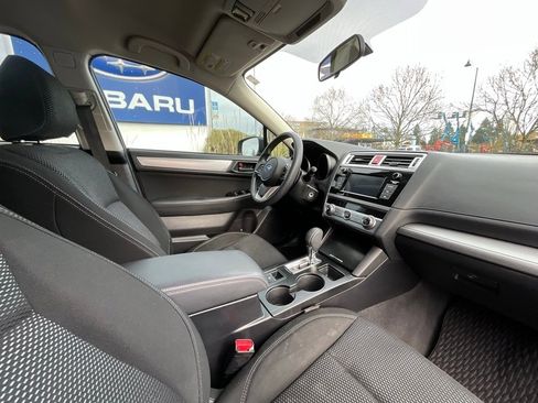 Used 2018 Subaru Outback 2.5i image 18