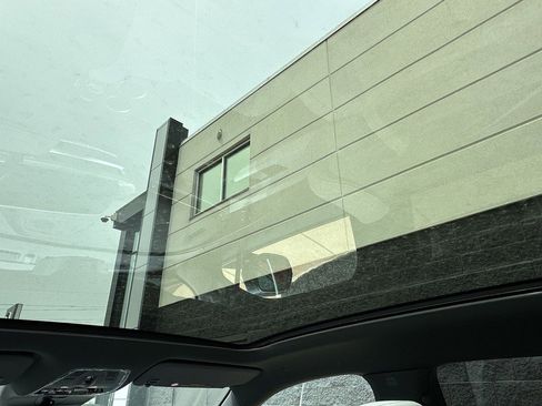 New 2025 Cadillac Lyriq Sport image 8