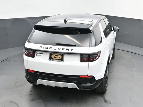New 2026 Land Rover Discovery Sport Landmark AWD/4WD image 31