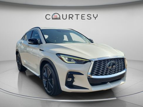 Certified 2023 INFINITI QX55 Luxe w/ Cargo Package AWD/4WD image 4