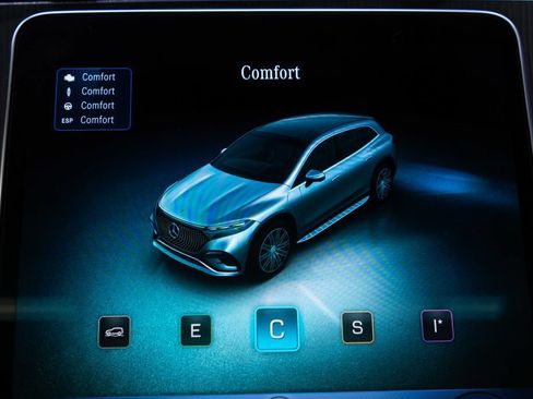 Used 2023 Mercedes-Benz EQS 450+ 4MATIC SUV w/ Exclusive Trim Package image 30