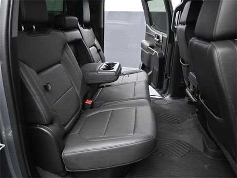 Used 2022 Chevrolet Silverado 1500 LT Trail Boss w/ LT Trail Boss Premium Package image 25