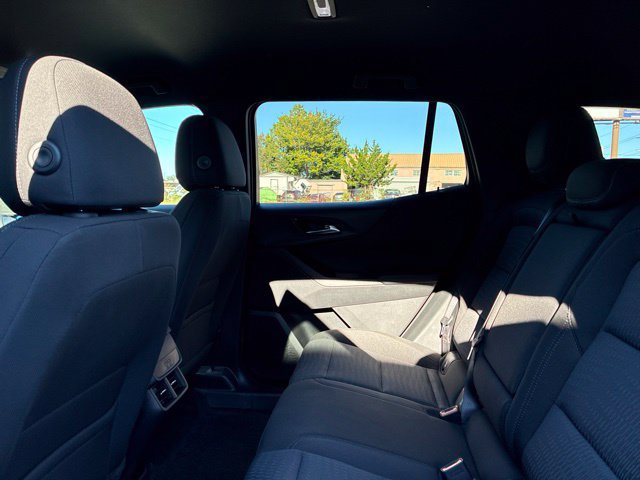 Used 2026 Chevrolet Equinox LT FWD image 22
