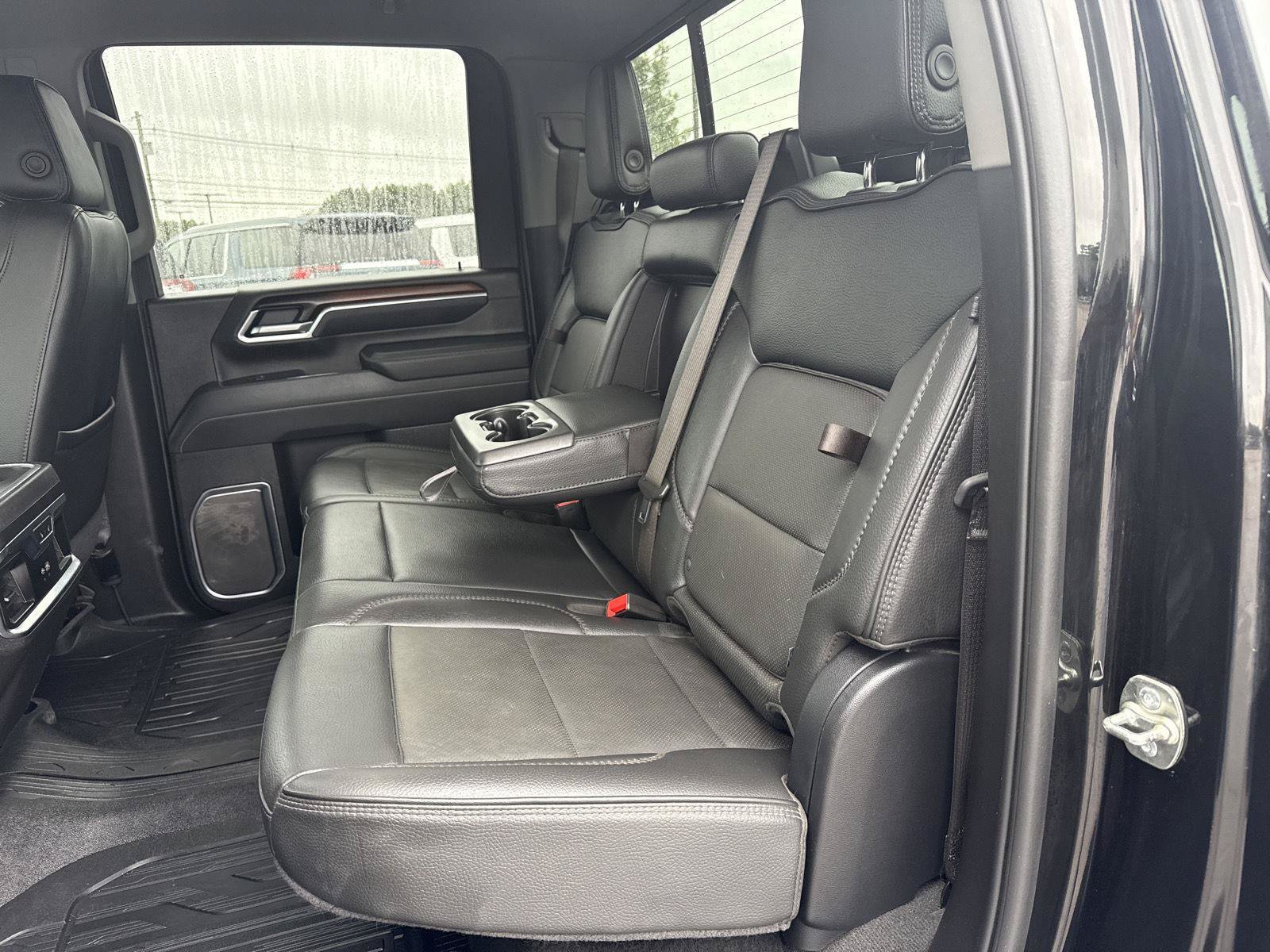 Used 2025 GMC Sierra 2500 Denali AWD/4WD image 18