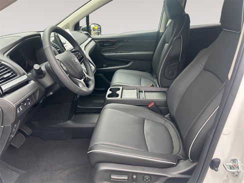 New 2026 Honda Odyssey Elite image 9