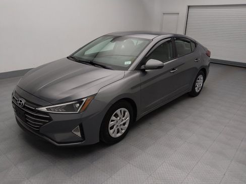 Used 2020 Hyundai Elantra SE w/ Cargo Package (C1) image 2