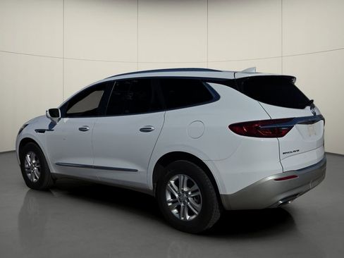 Used 2020 Buick Enclave Essence image 6