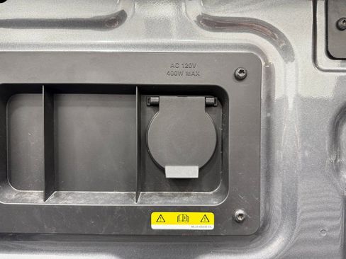 Used 2025 Ford Ranger XLT w/ Trailer Tow Package image 48