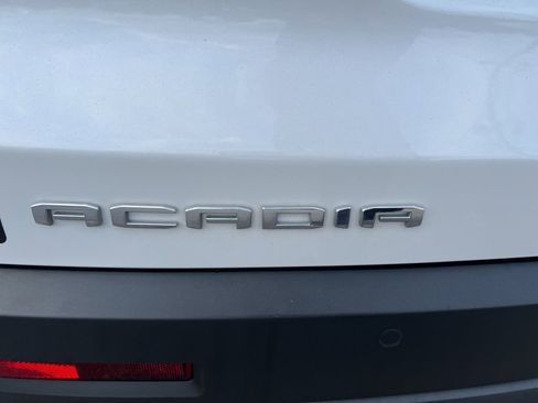 Certified 2022 GMC Acadia AT4 image 46