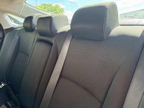 Used 2019 Honda Civic EX image 13