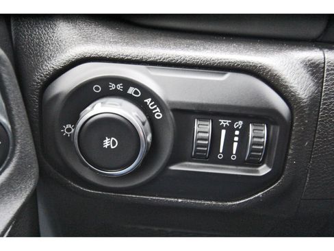 Used 2022 Jeep Wrangler Unlimited Sport AWD/4WD image 20