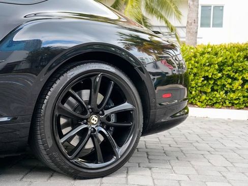 Used 2020 Bentley Continental GT V8 image 46