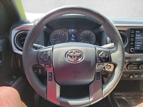 Used 2023 Toyota Tacoma TRD Off-Road w/ Technology Package AWD/4WD image 19