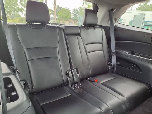Used 2021 Honda Pilot Elite image 17