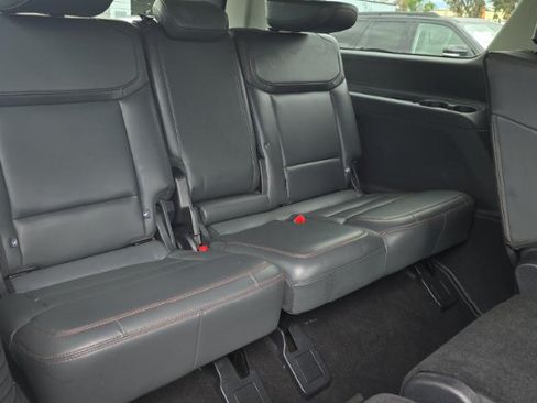 Used 2025 Ford Expedition Max Active RWD image 14