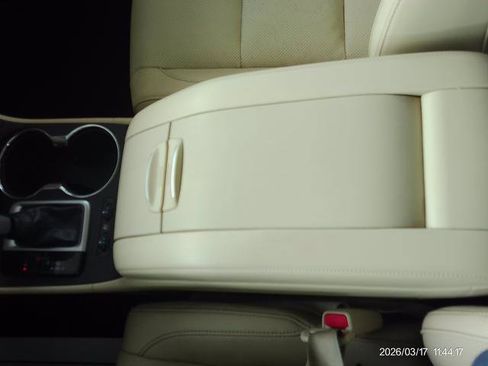 Used 2015 Toyota Highlander Limited Platinum AWD/4WD image 14