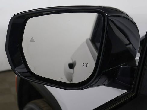 Used 2023 Jeep Grand Cherokee Limited image 33