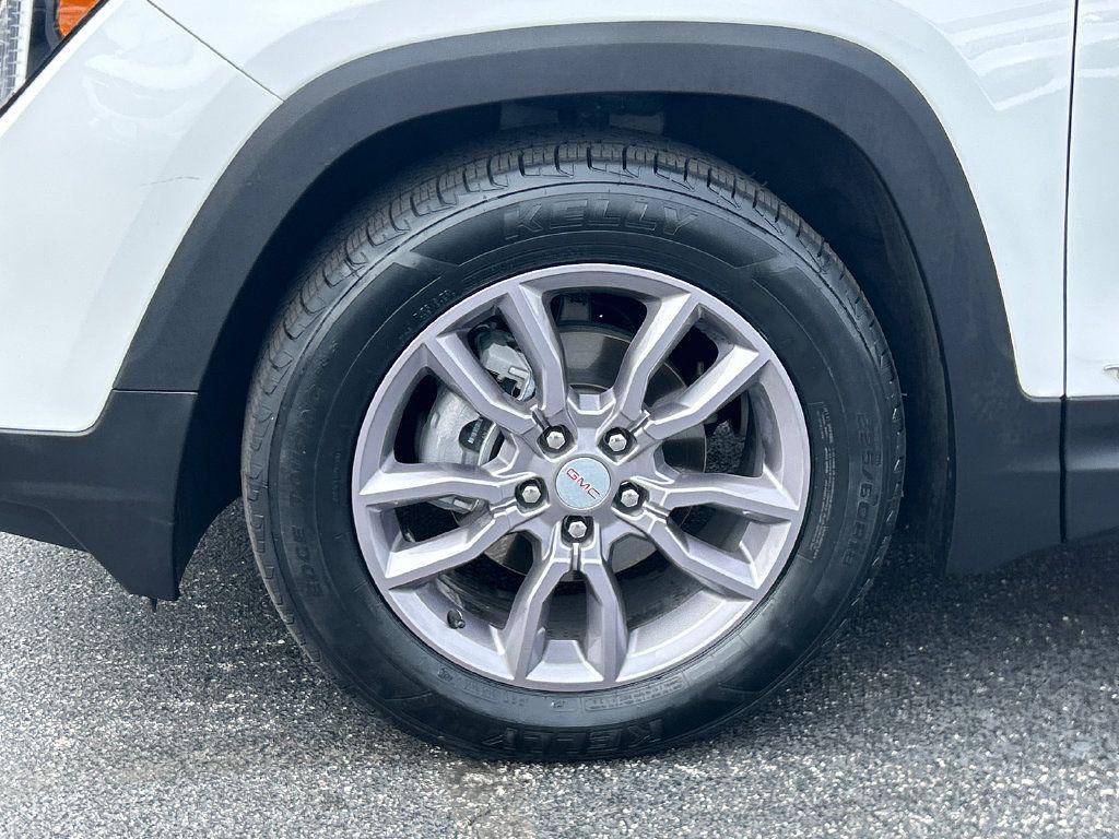 Certified 2023 GMC Terrain SLT FWD image 13