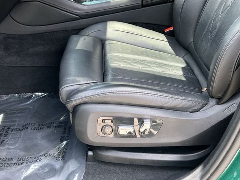 Used 2025 BMW X6 M60i AWD/4WD image 15