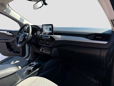 Used 2021 Ford Escape SE FWD image 5