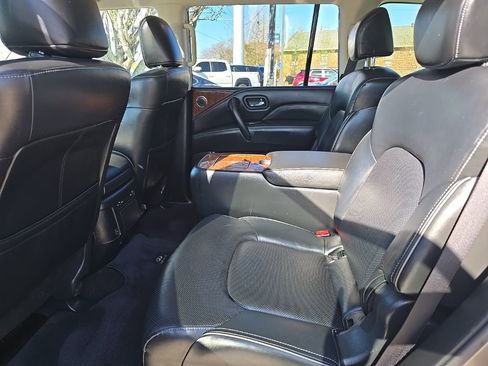 Used 2019 INFINITI QX80 Luxe RWD image 24