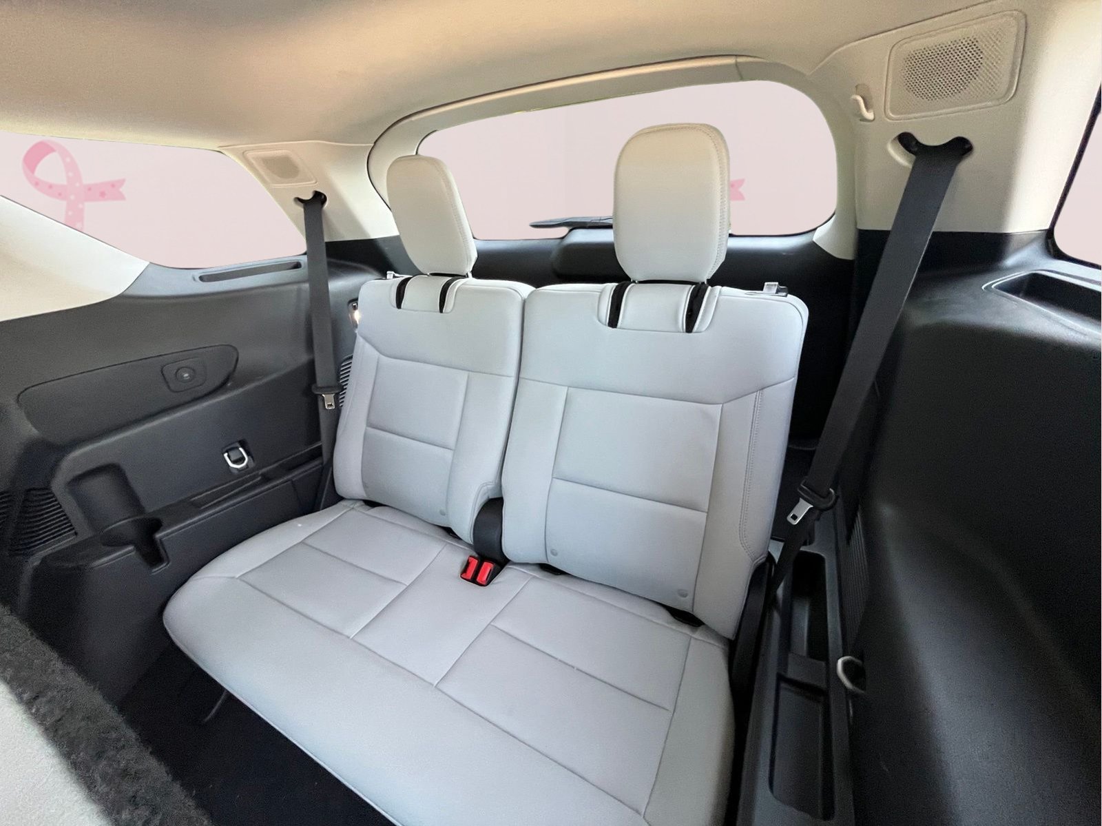Used 2025 Ford Explorer Platinum w/ Ultimate Package AWD/4WD image 30
