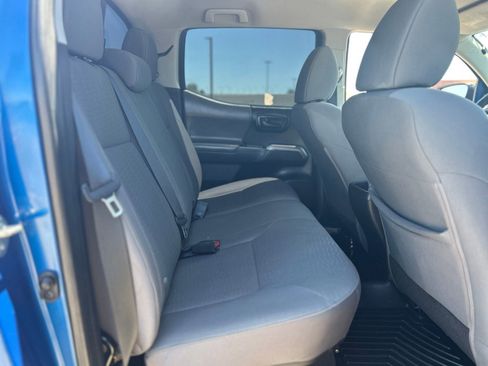 Used 2016 Toyota Tacoma SR5 w/ Towing Package RWD image 12