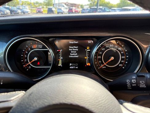Used 2021 Jeep Wrangler Unlimited Sport AWD/4WD image 18