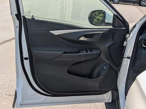 New 2025 Buick Envista Preferred w/ Convenience I Package image 11