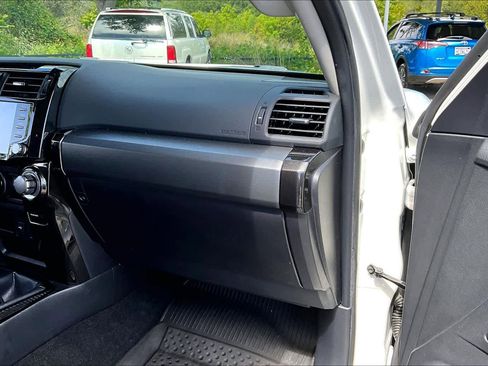 Certified 2023 Toyota 4Runner TRD Off-Road Premium w/ Moonroof Package image 18