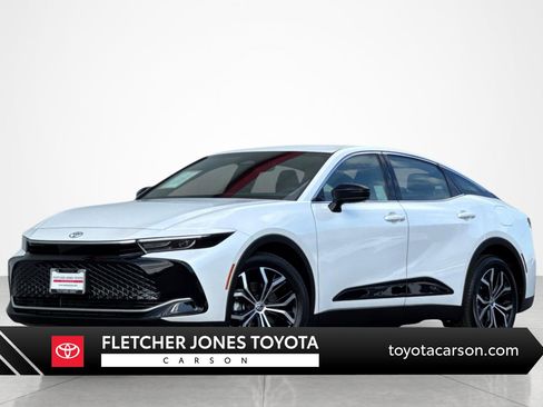 Certified 2026 Toyota Crown XLE image 1