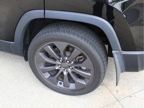 Used 2021 Jeep Cherokee Latitude Lux 80th Anniv w/ Quick Order Package 26U 80TH AWD/4WD image 10