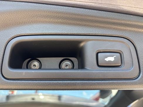Used 2021 Honda Pilot Touring image 15