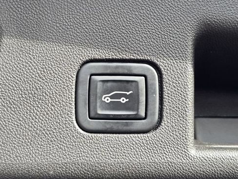 Used 2022 Chevrolet Equinox LT image 26