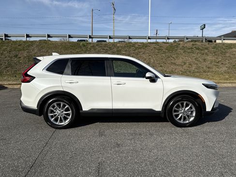Certified 2023 Honda CR-V EX image 11