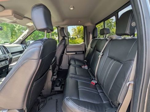Used 2019 Ford F150 XLT w/ Equipment Group 302A Luxury AWD/4WD image 29
