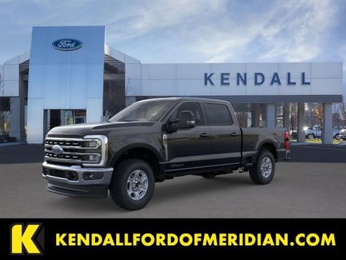 New 2026 Ford F250 XLT w/ XLT Premium Package AWD/4WD image 1