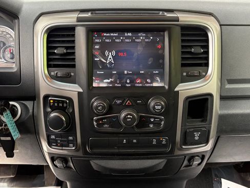 Used 2018 RAM 1500 Big Horn AWD/4WD image 23
