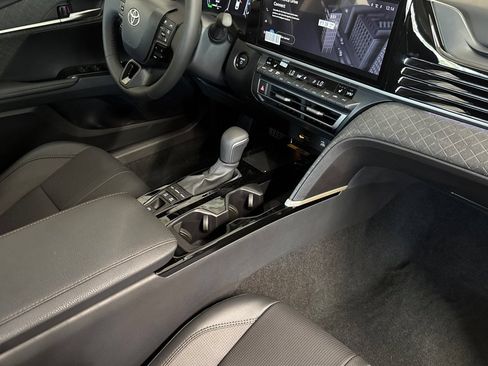 New 2026 Toyota Camry XLE AWD/4WD image 17