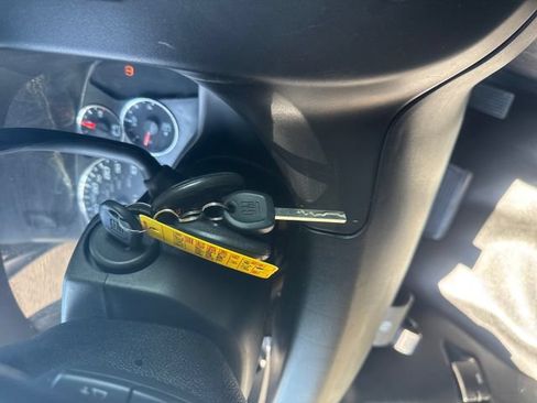 Used 2019 Chevrolet Express 2500 w/ Driver Convenience Package RWD image 29