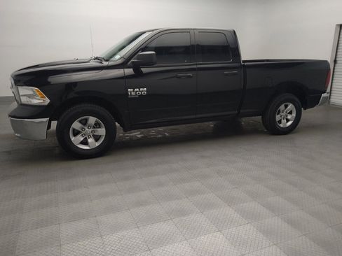Used 2020 RAM 1500 Tradesman w/ Chrome Plus Package RWD image 2