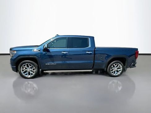 Used 2022 GMC Sierra 1500 Denali w/ Denali Reserve Package AWD/4WD image 9
