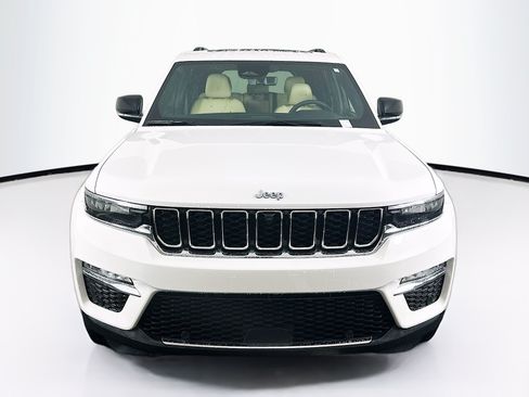 Used 2022 Jeep Grand Cherokee Limited 4xe w/ Luxury Tech Group II AWD/4WD image 2
