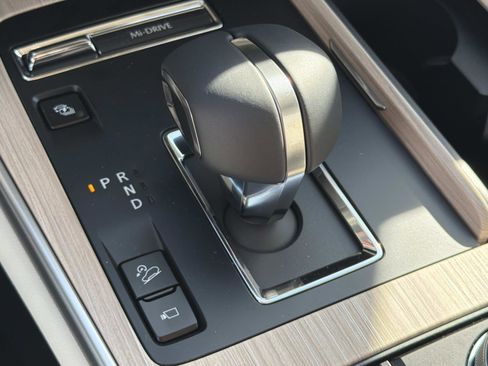 New 2026 MAZDA CX-90 Plug-In Hybrid w/ Premium Plus image 11