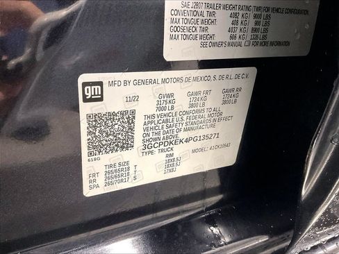 Used 2023 Chevrolet Silverado 1500 LT AWD/4WD image 36