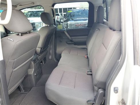 Used 2012 Nissan Titan SV w/ SV Value Truck Pkg image 10