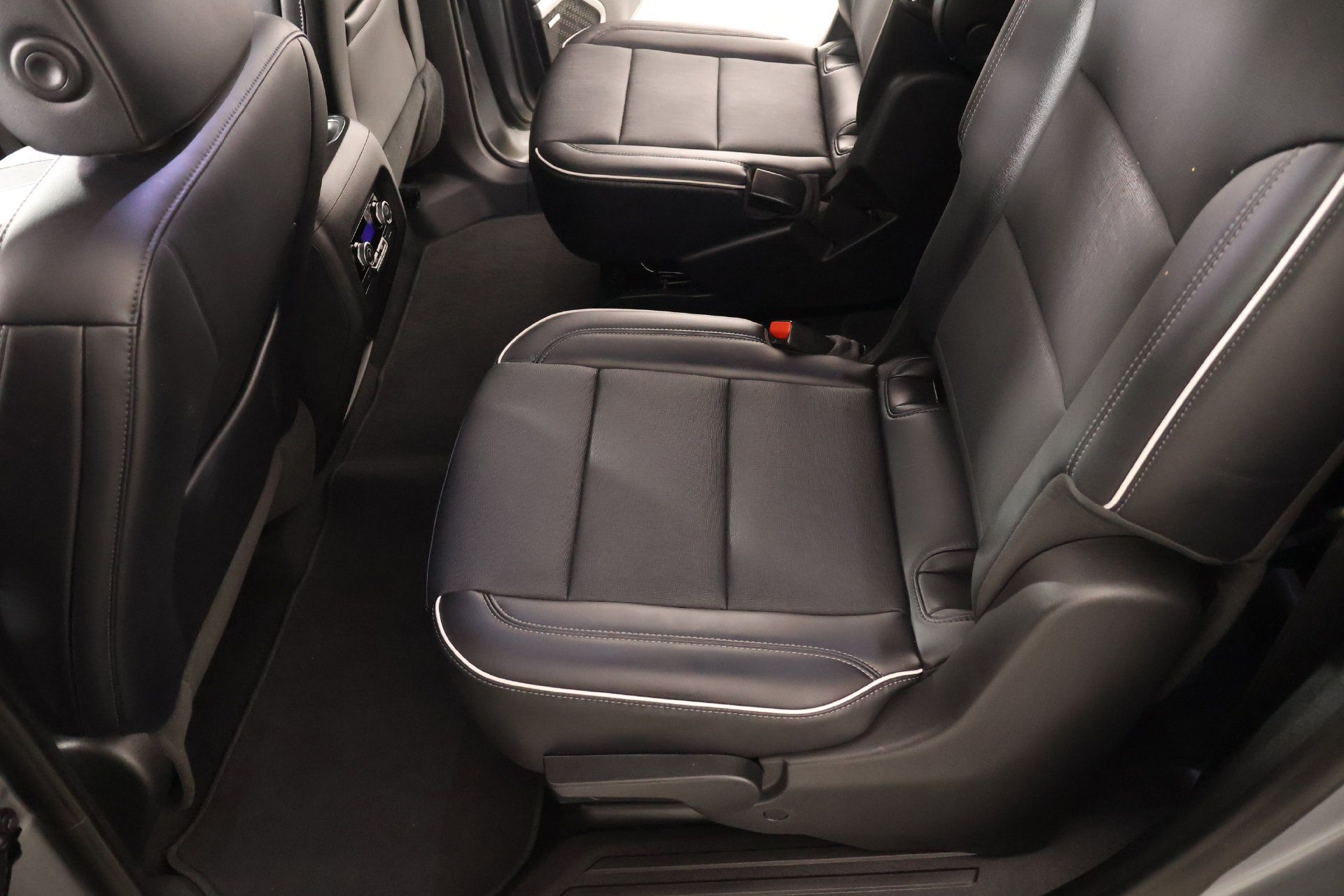 Used 2026 Buick Enclave Preferred FWD image 13